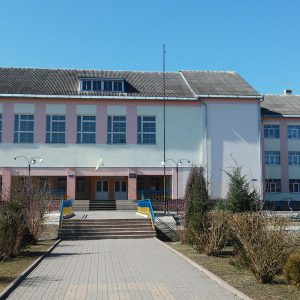 Оголошення про відновлення навчання у дистанційнній формі