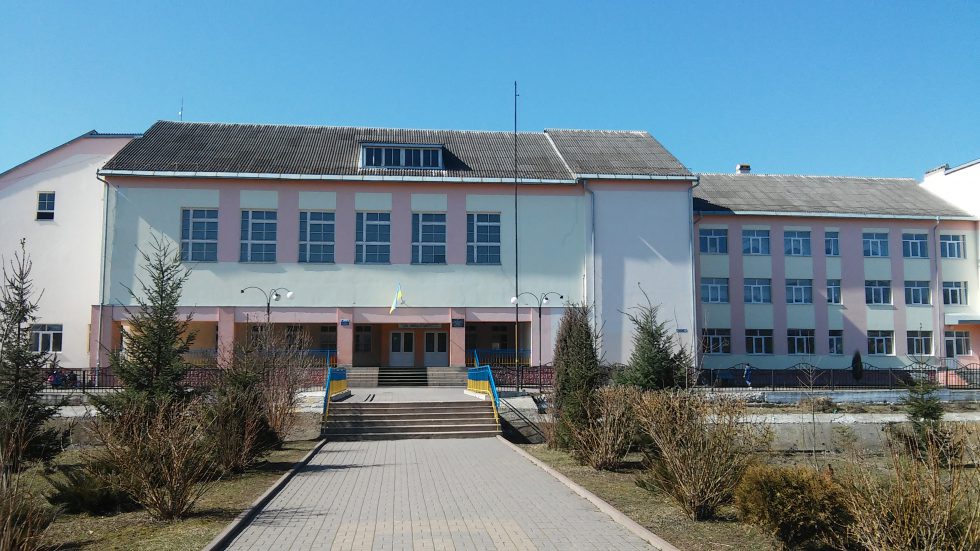 Оголошення про відновлення навчання у дистанційнній формі