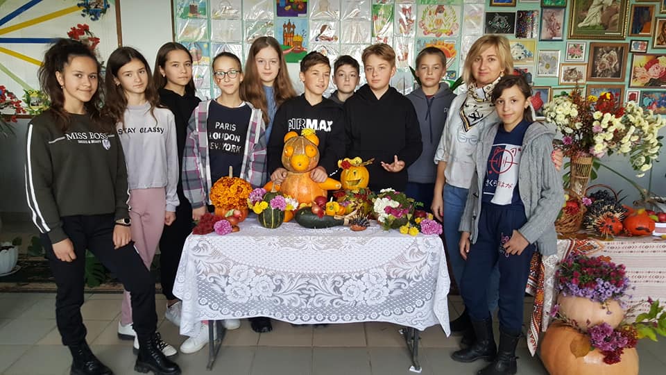 “Дарунки осені”