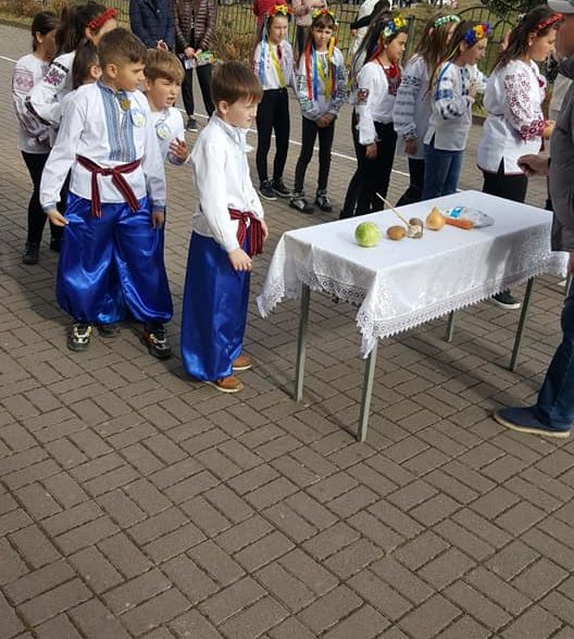 «Посвята у козачата»