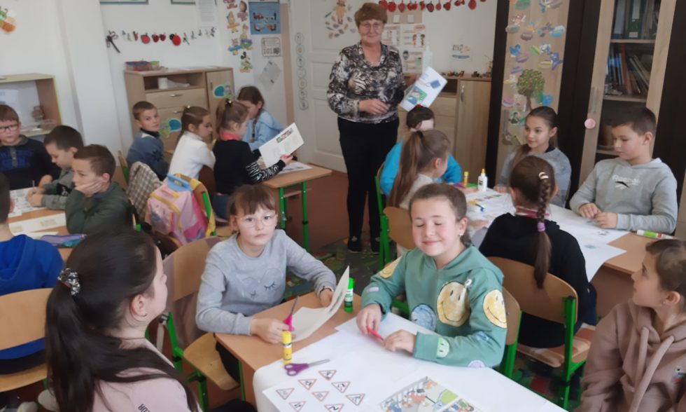 Країна дорожніх знаків!