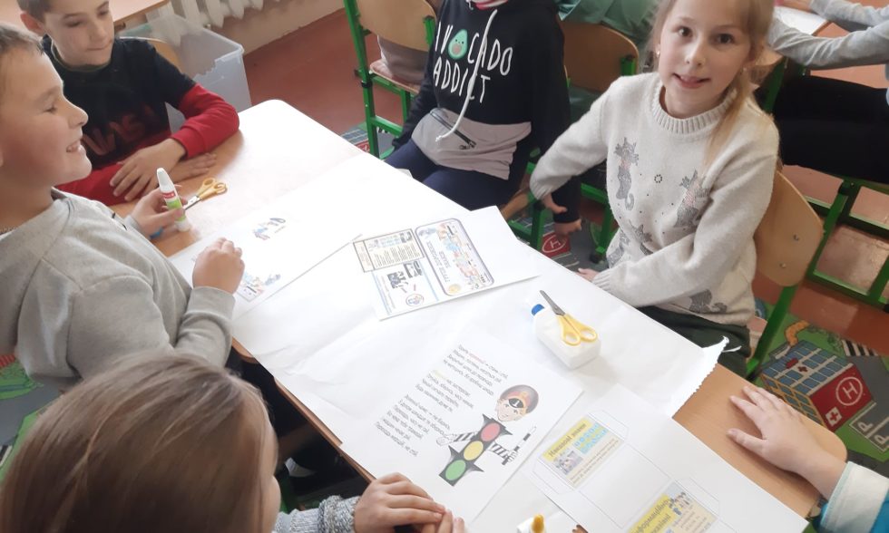 Країна дорожніх знаків!