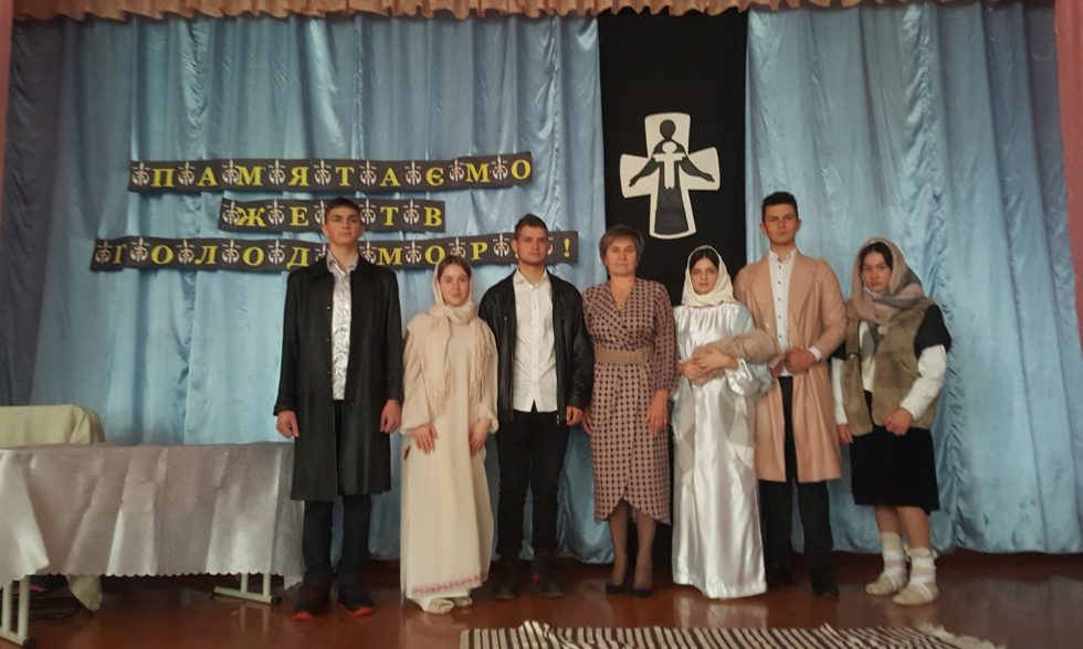 ПАМ’ЯТАЄМО ЖЕРТВ ГОЛОДОМОРУ