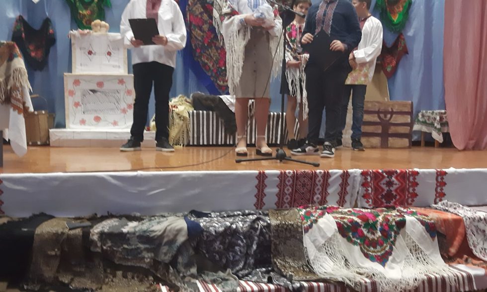 Хустка – крила над батьківським краєм