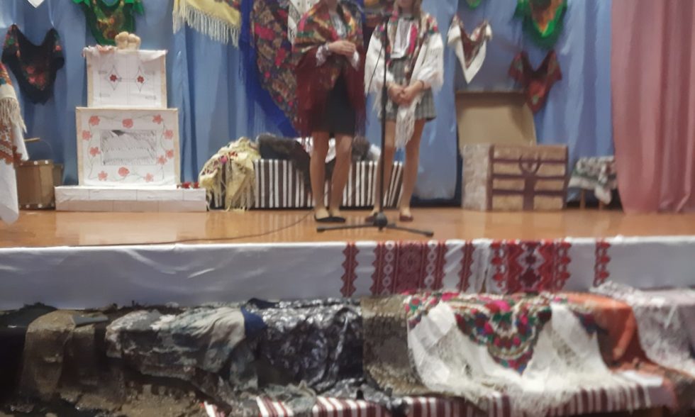 Хустка – крила над батьківським краєм