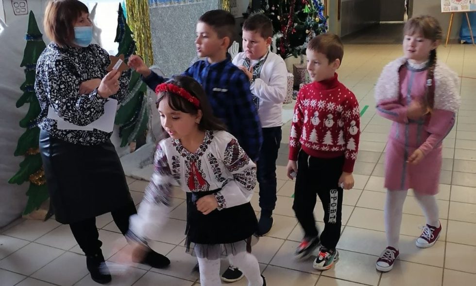 Квест – гра “Іде, іде Святий Миколай” у 2-А класі