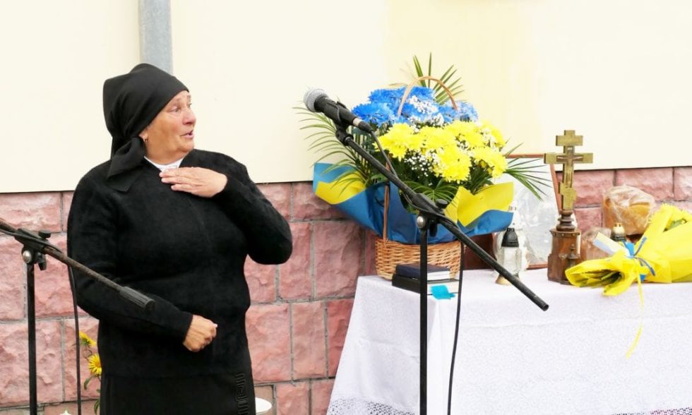 У ЧОРНОЛІЗЦЯХ ВІДКРИЛИ АНОТАЦІЙНУ ДОШКУ ГЕРОЮ ВОЛОДИМИРУ КОЗАКУ