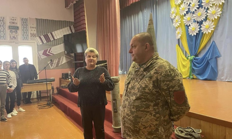 Зустріч з воїном Василем Фициком