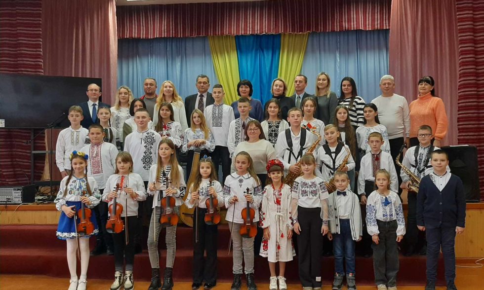 “Листопад мелодій”