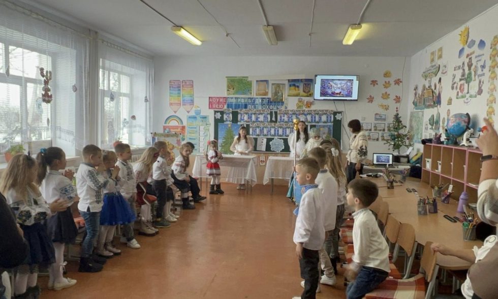 Тиждень початкової освіти під девізом “Щасливе дитинство під мирним небом”