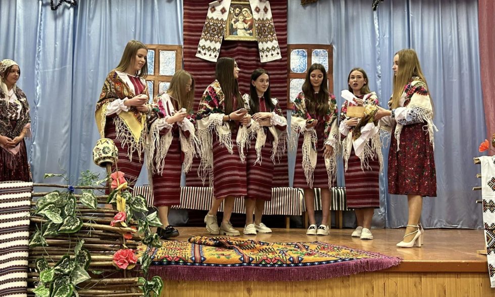 Сучасні Андріївські вечорниці у Чорнолізькому ліцеї!