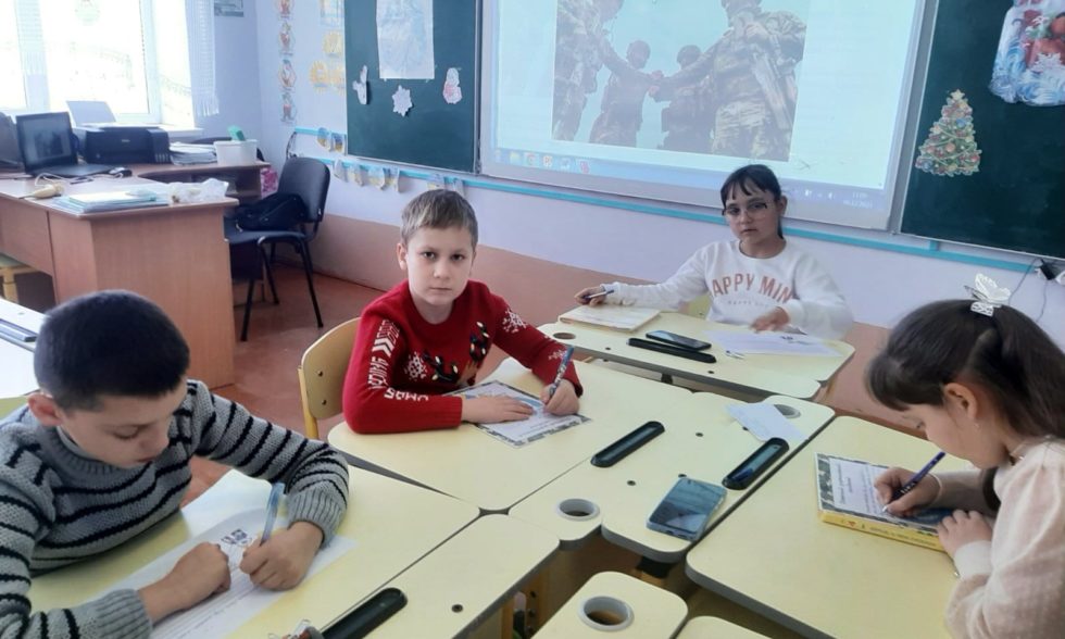 Тиждень початкової освіти під девізом “Щасливе дитинство під мирним небом”