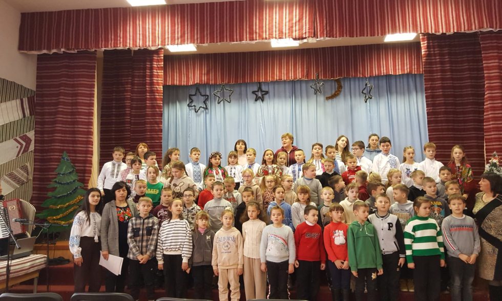 Тиждень початкової освіти під девізом “Щасливе дитинство під мирним небом”