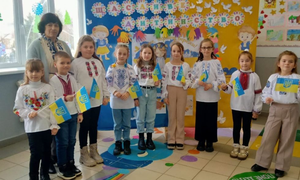 Тиждень початкової освіти під девізом “Щасливе дитинство під мирним небом”