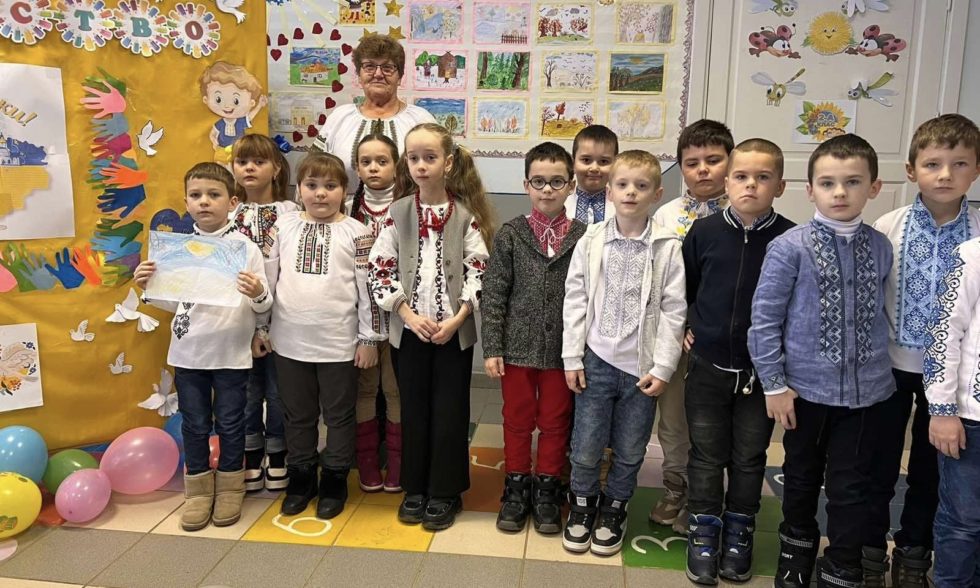 Тиждень початкової освіти під девізом “Щасливе дитинство під мирним небом”