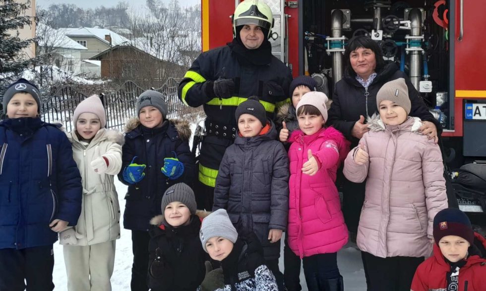 Тиждень початкової освіти під девізом “Щасливе дитинство під мирним небом”