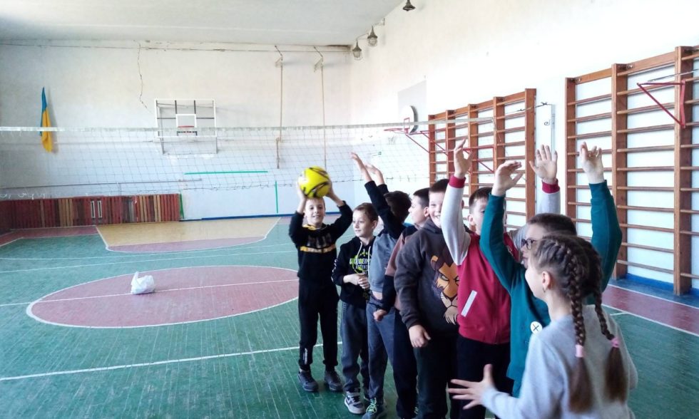 Тиждень початкової освіти під девізом “Щасливе дитинство під мирним небом”