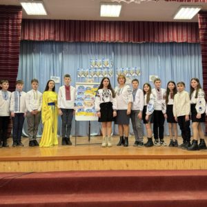 «МОВА, МАМА ТА УКРАЇНА – ЖІНОЧОГО РОДУ….»