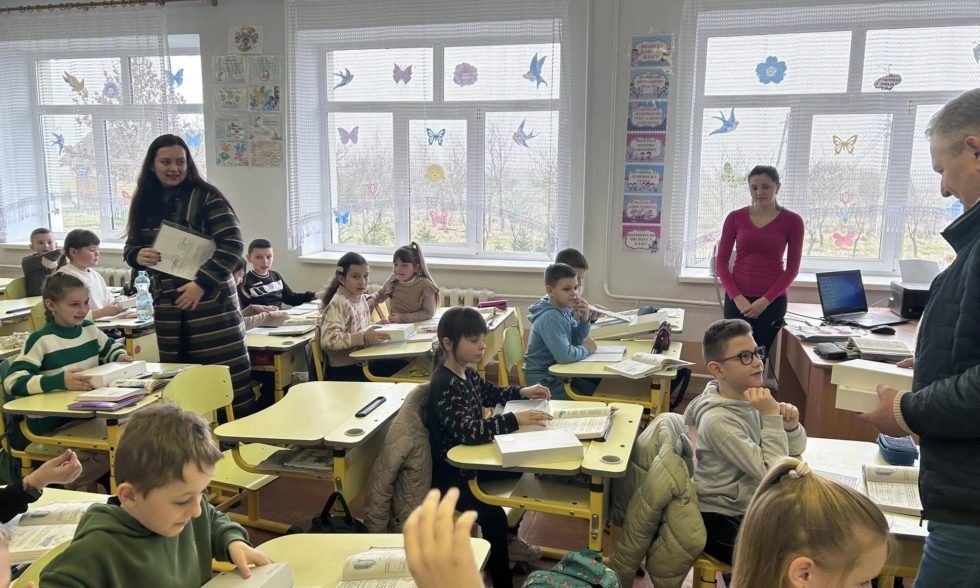 Приємні подарунки для ліцею