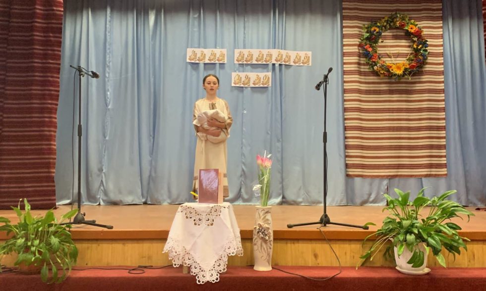 Літературні читання, «Як пахне весна перемогою, а ще – словом правдивим Ліни…»