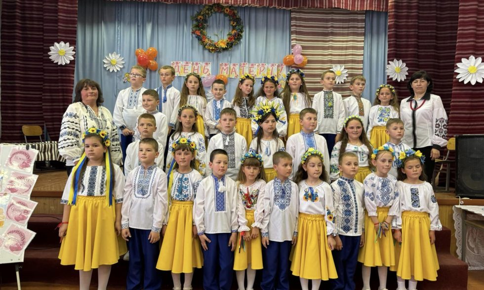 День матері